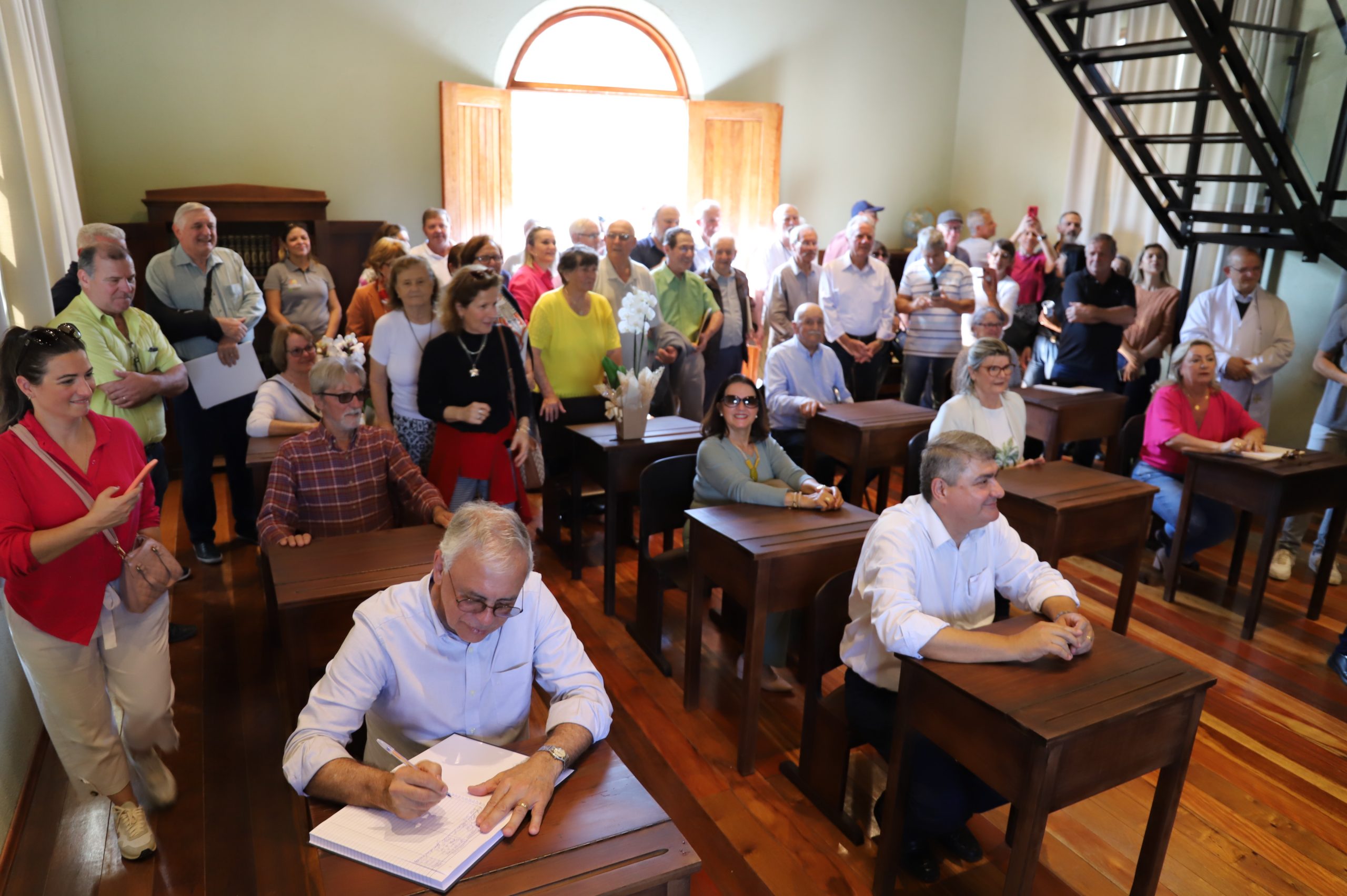 Memória arquitetônica e afetiva de antiga escola multisseriada é resgatada