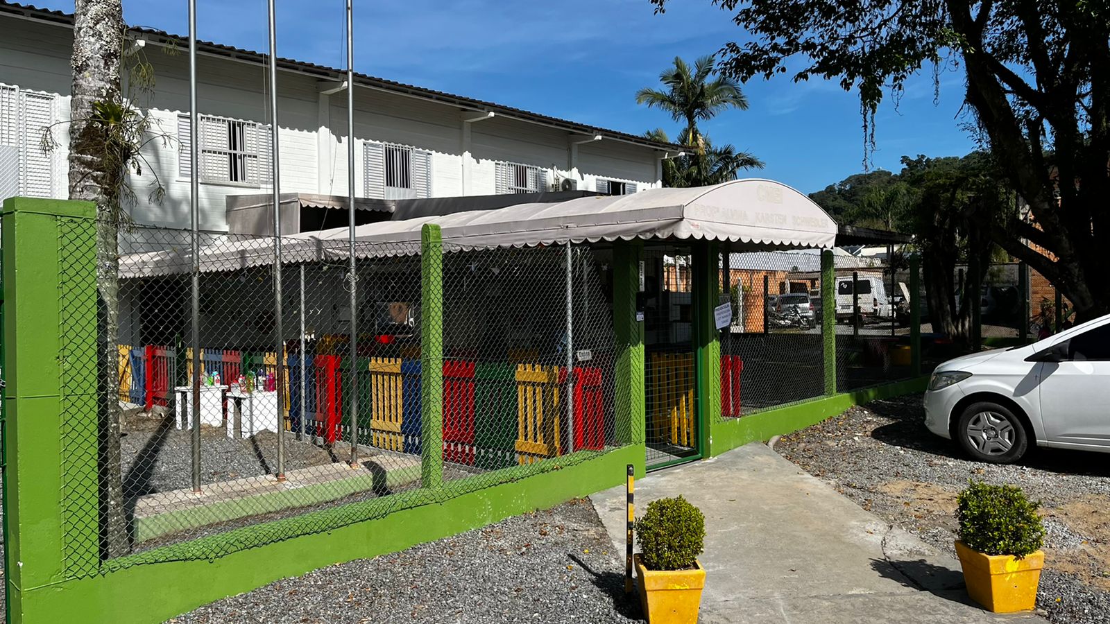 Três Rios do Sul ganha pré-escola para 200 crianças