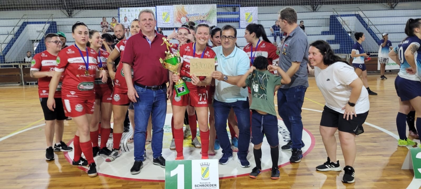Futsal: Equipe Ceppli é campeã do 3º Aberto Feminino 2023 de Schroeder