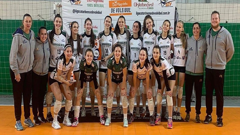 Vôlei: Jaraguá do Sul feminino segue líder na Liga Catarinense sub-17