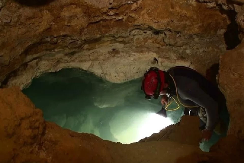 CAVERNA DE MOVILE: O LOCAL ONDE A VIDA FICOU ISOLADA POR 5 MILHÕES DE ANOS