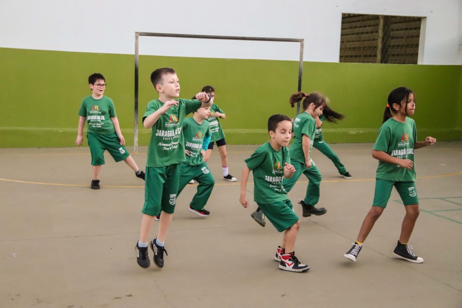 Inscrições para aulas de dança criativa abertas