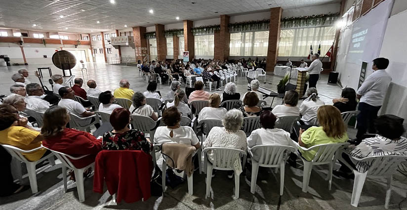 Entidades assistenciais participam de encontro municipal 