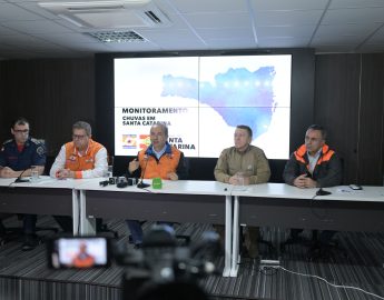 Governador alerta para piora no cenário de chuvas em SC e determina fechamento das barragens de José Boiteux e Ituporanga