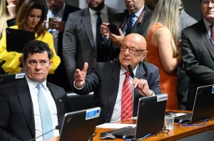Política e Políticos