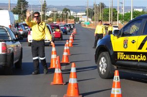 O_novo_RG_elimina_a_exigência_de_portar_a_CNH_(3)