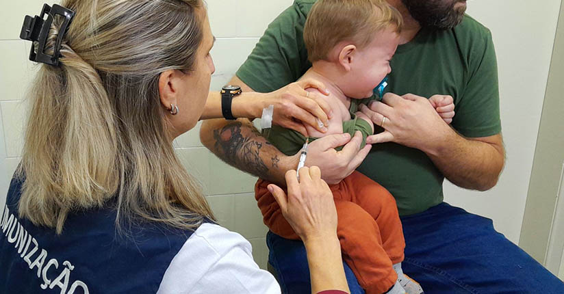 Multivacinação para menores de 15 anos segue até o final do mês