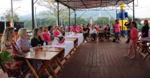 Associação de Futebol feminino realiza evento para quitar pendências