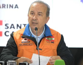 Flávio José |  O governador Jorginho Mello, acompanhado da…