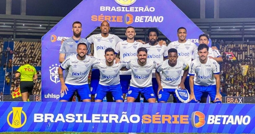 Futebol: Sampaio Corrêa goleia o Avaí pela Série B