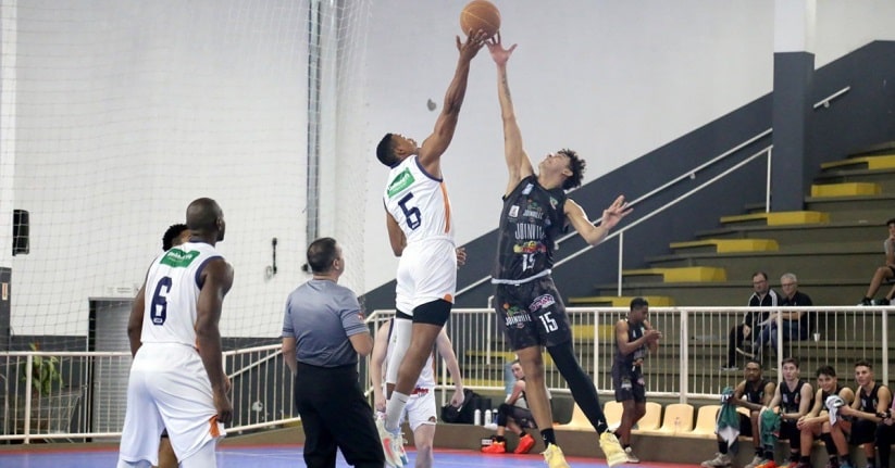 Basquete: Jaraguá do Sul joga as finais do estadual adulto