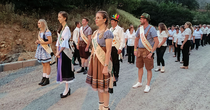 Preservando o passado, celebrando o presente: um dia de festividades em Jaraguazinho