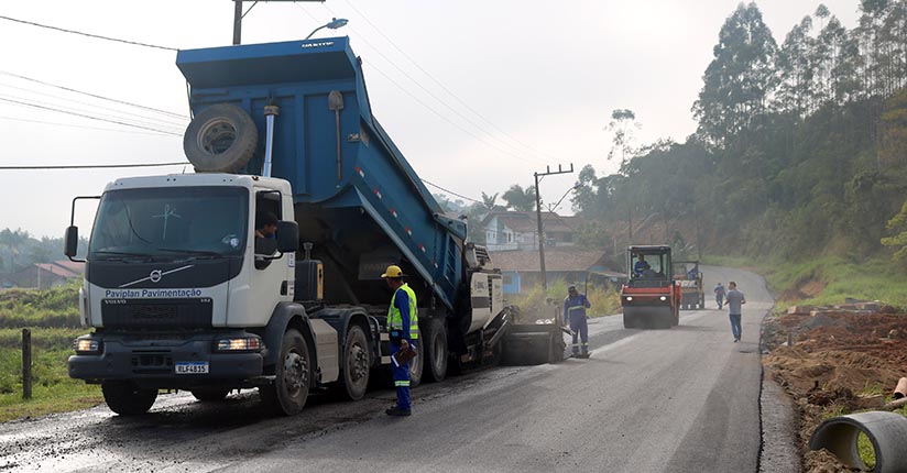 Município vai lançar mais um “pacote” de ruas com asfalto