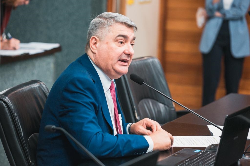 Lunelli destina recurso para construção de área de lazer no Jaraguá 99