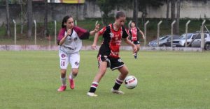 Futebol: Juventus feminino empata com Pinhalzinho pela Copa Santa Catarina sub-15