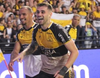 Futebol: Criciúma confirma permanência de Felipe Vizeu e do goleiro Gustavo para 2024