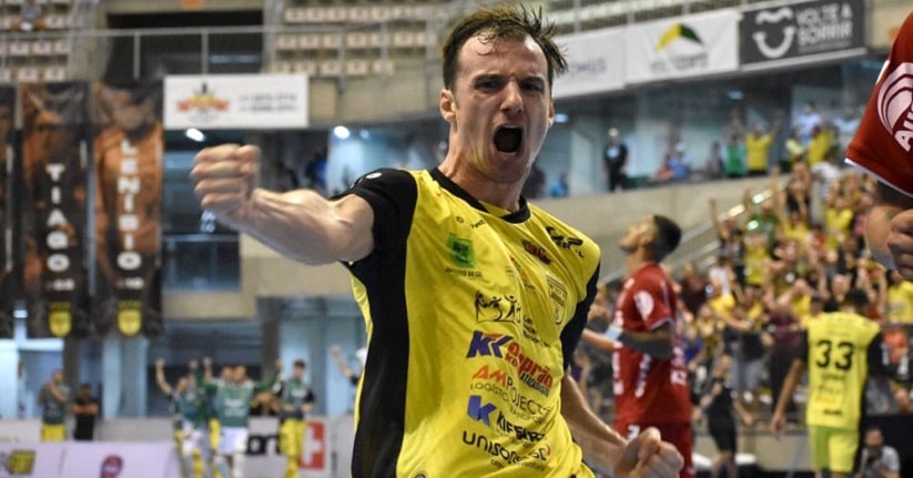 Futsal: Felipe é mais um atleta renovado com o Jaraguá para 2024