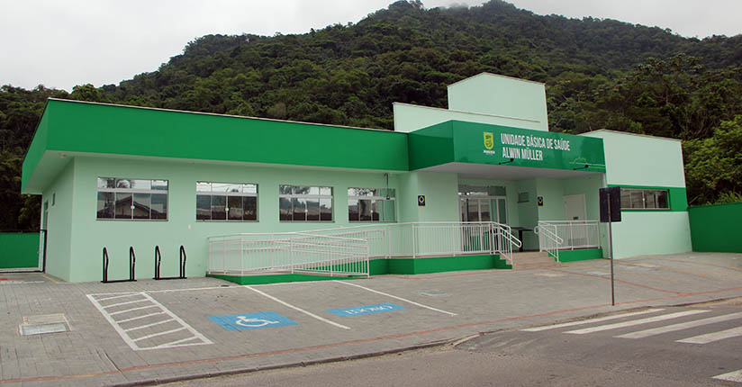 Saúde ganha duas novas unidades e a farmácia básica central