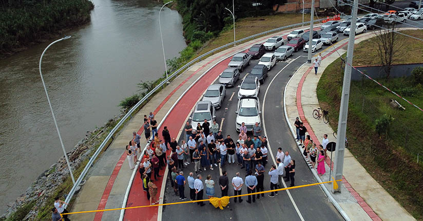 Entrega do terceiro trecho da Via Verde completa o binário da Figueira