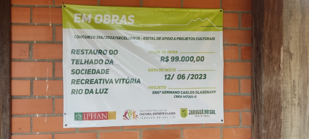 Vitória do Rio da Luz conclui a restauração do telhado
