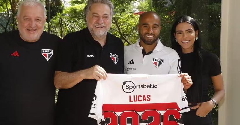Futebol: São Paulo anuncia renovação de contrato de Lucas Moura