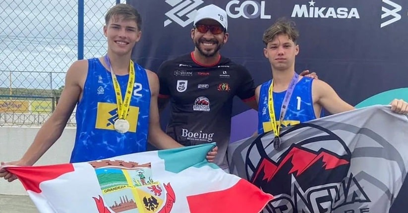 Vôlei de Praia: Jaraguaenses fecham brasileiro sub-17 entre os melhores do país