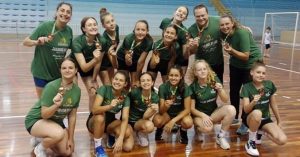 Vôlei: ADV Jaraguá feminino é bronze no estadual sub-14