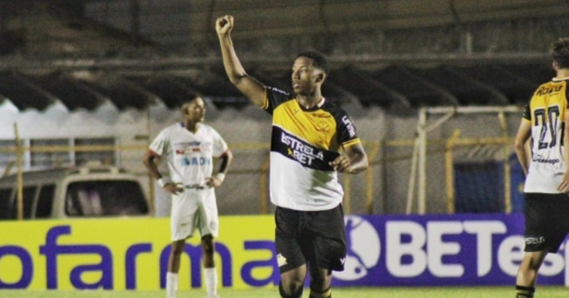 Futebol: Criciúma segue 100% na copinha e avança de fase