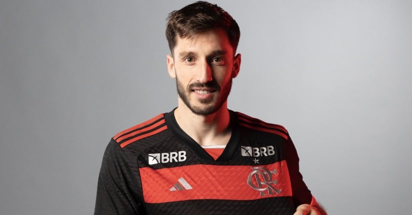 Futebol: Ex-Palmeiras e Roma, Viña é o novo reforço do Flamengo