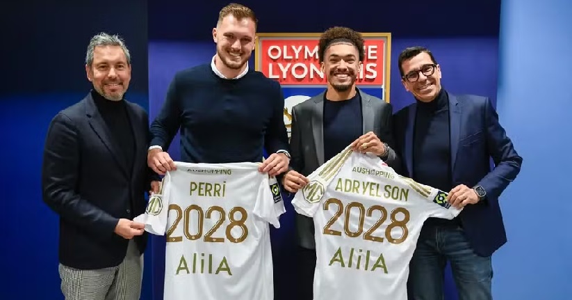 Futebol: Lyon anuncia Lucas Perri e Adryelson, dupla ex-Botafogo