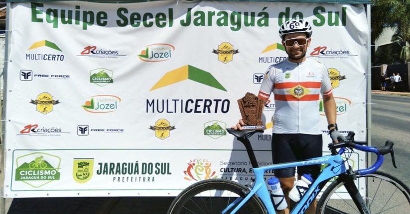 Ciclismo: Atletas jaraguaenses conquistam medalhas na etapa estadual