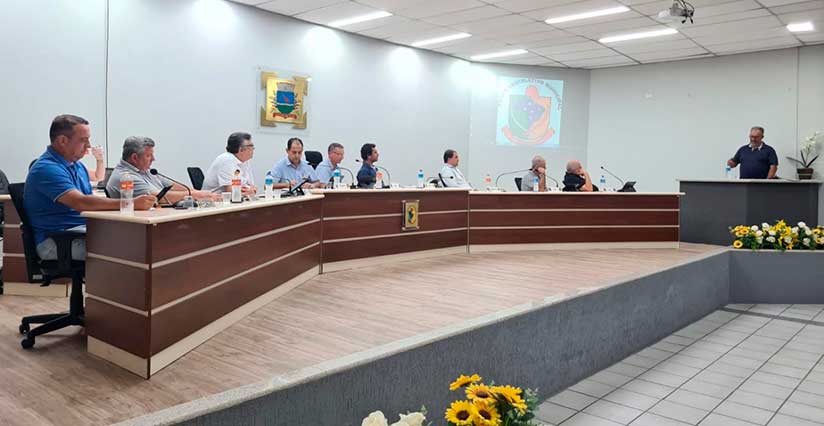 Empresa responsável pelo coleta de lixo dá explicação