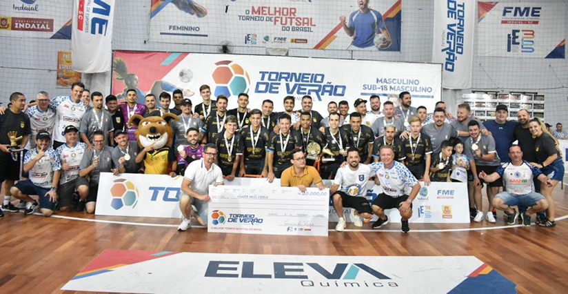 Com as cores do Timbó, Jaraguá Futsal vence torneio em Indaial