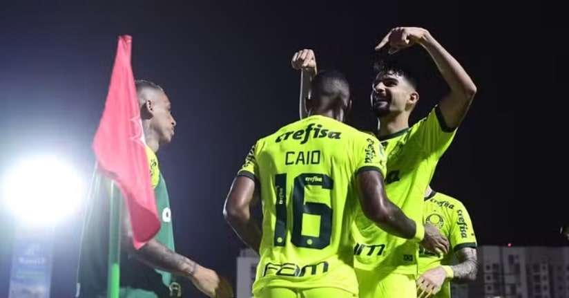 Futebol: Palmeiras bate a Portuguesa e assume a liderança geral do Paulistão