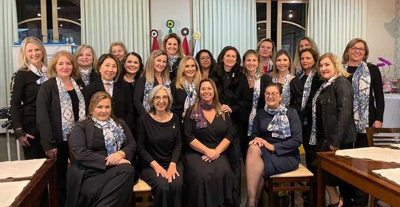 Rotary Vale do Itapocu recebe reconhecimento público