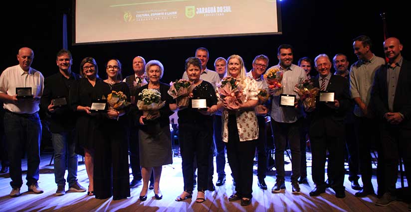 Cerimônia lembra os 90 anos do município e os 200 da imigração alemã