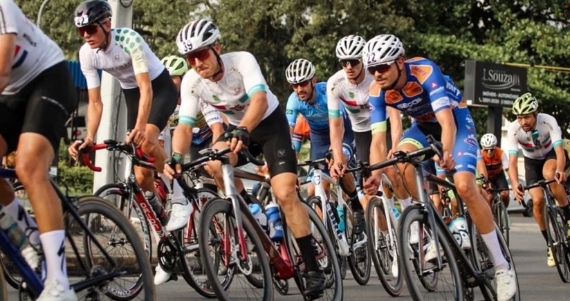 Ciclismo: Jaraguaenses garantem troféus no estadual de estrada