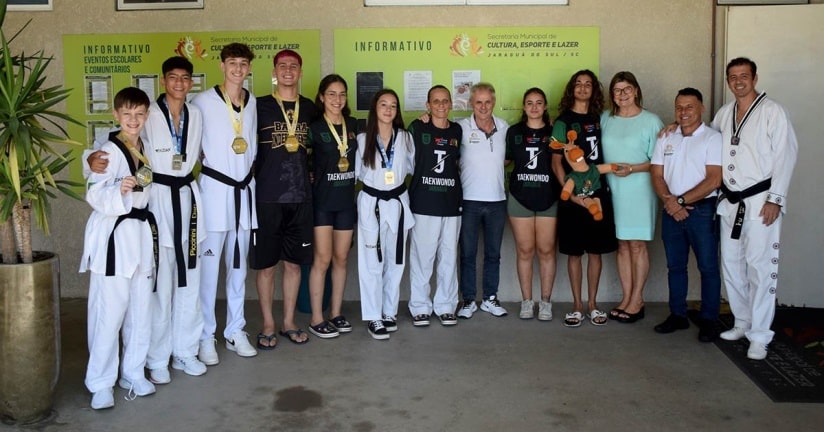 Taekwondo: Destaques visitam Secel após conquistas no Grand Slam