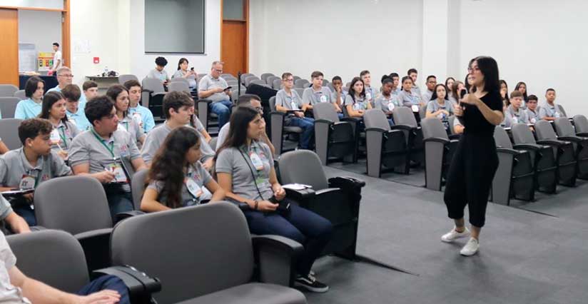 Vereadores mirins de três cidades participaram de curso de iniciação