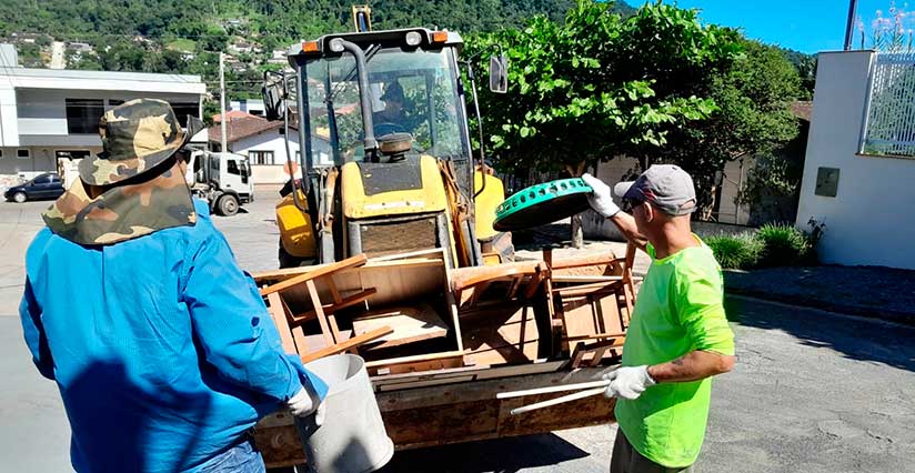 Bota Fora encerra abril passando pela Ilha da Figueira