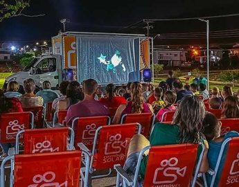 Cinema ao ar livre: cidades da região recebem sessões