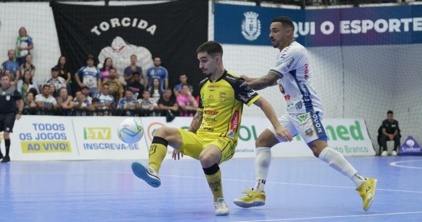 Futsal: Jaraguá bate o Pato fora de casa pela LNF