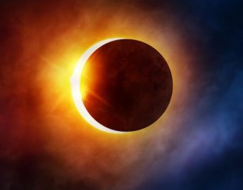 Abril promete espetáculo celeste: Chuva de Meteoros e Eclipse Solar Total em destaque