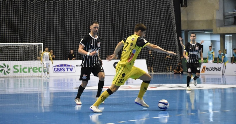 Futsal: Jaraguá enfrenta o Corinthians pela Copa do Brasil
