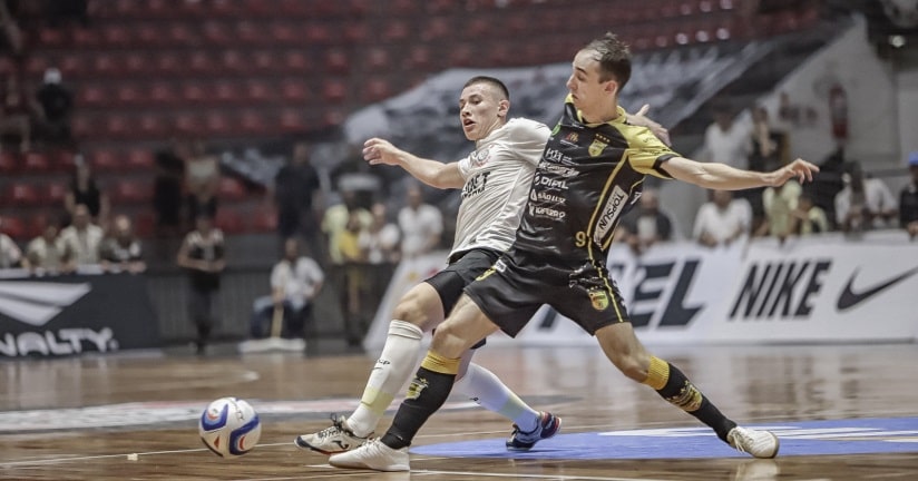 Futsal: Jaraguá visita o Pato pela quarta rodada da LNF