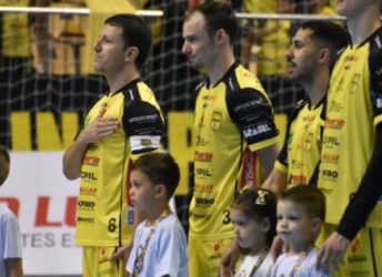 Futsal: Jaraguá supera Joaçaba e sobe na LNF