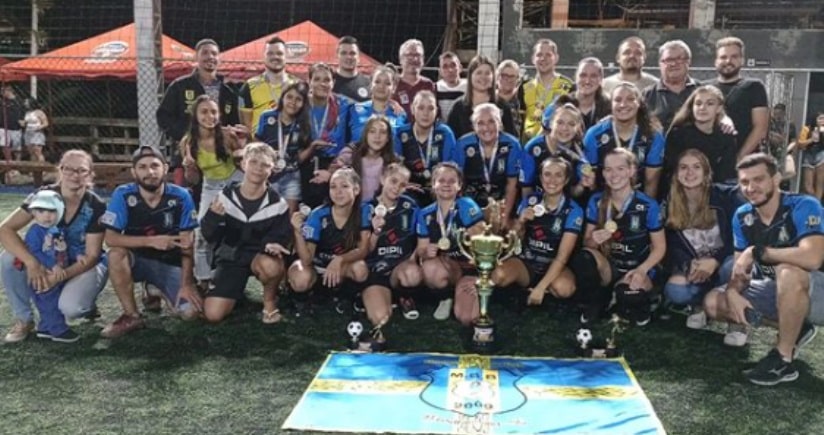 Futebol: MBB é campeão do Society Feminino de Massaranduba