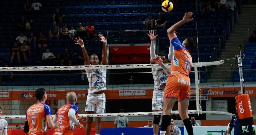 Vôlei: Joinville derrota São José e larga na frente por vaga na semi da Superliga