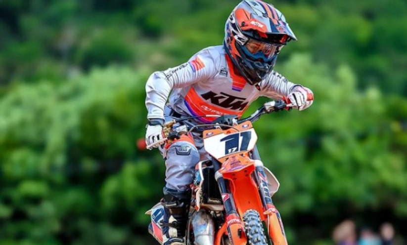 Motocross: Jaraguaense fecha segunda etapa em quarto lugar geral