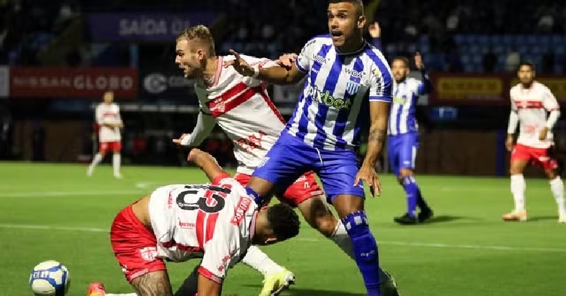 Futebol: Avaí vence o CRB em casa na Série B